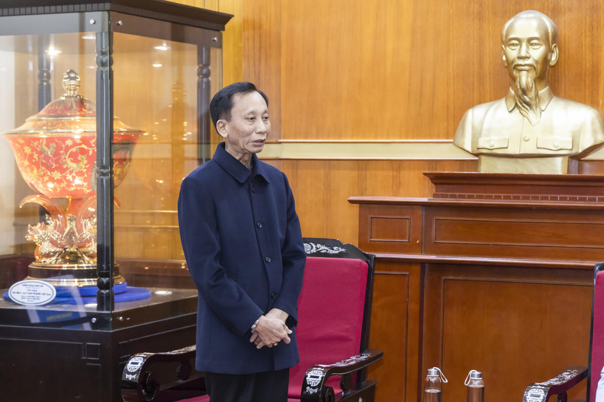 Hiệp sĩ Đại Thánh giá Lê Đức Thịnh phát biểu tại buổi tiếp nhận. Ảnh: Quang Vinh.