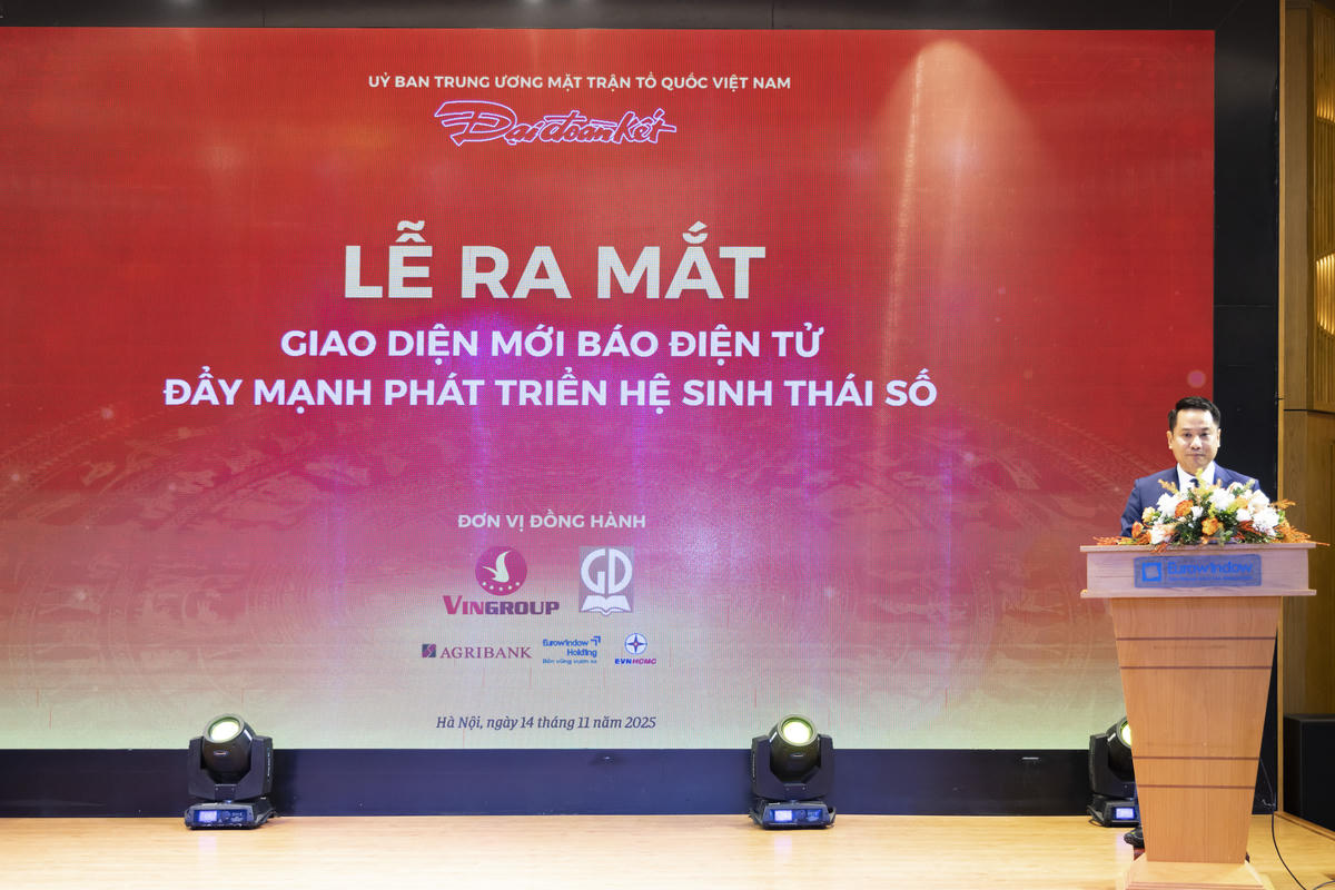 Tổng Biên tập Trương Thành Trung phát biểu tại Lễ ra mắt giao diện mới và hệ sinh thái số Báo Đại đoàn kết ngày 14/11.