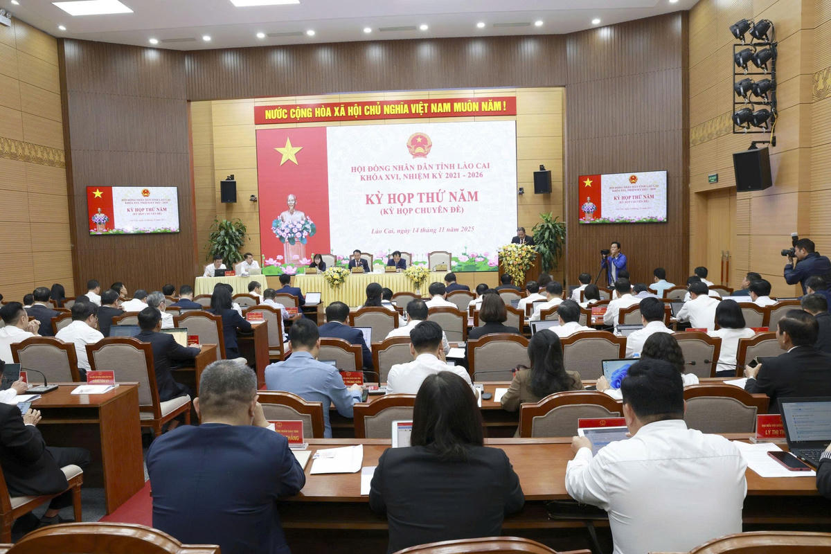 Quang cảnh Kỳ họp. Ảnh: Văn Đức.