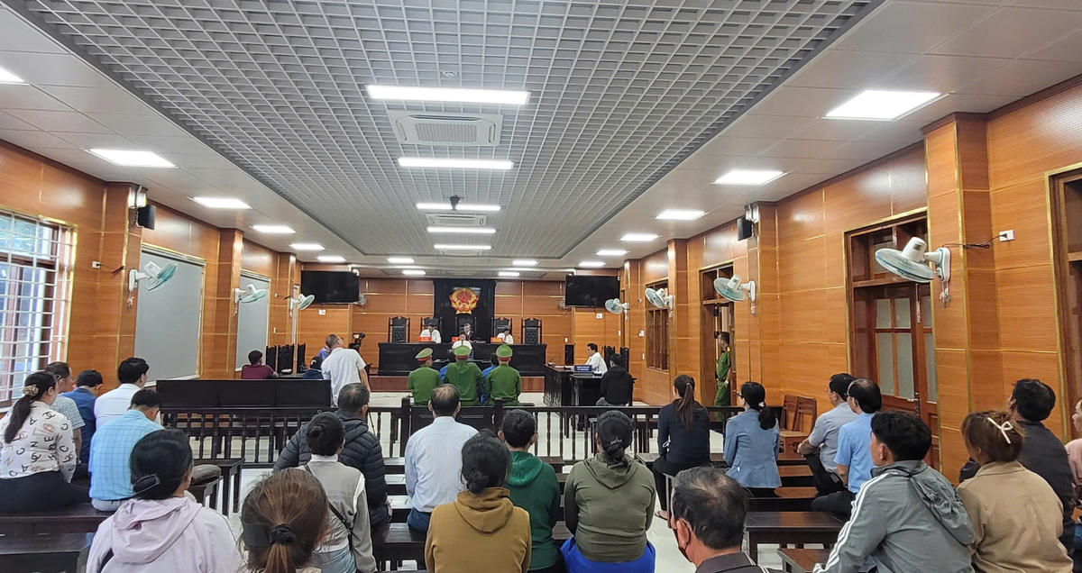 Quang cảnh xét xử tại TAND tỉnh Quảng Ngãi. Ảnh: Chí Đại.