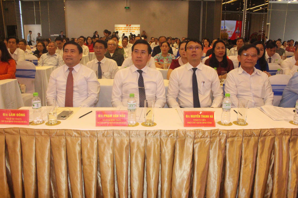 Các đại biểu tham dự hội nghị (ảnh Thùy Trang)