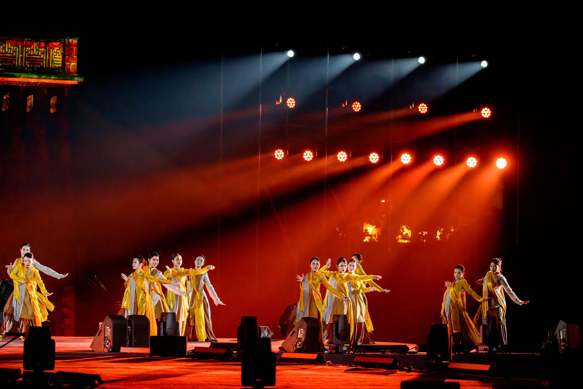 Khai mạc Festival Thăng Long-Hà Nội: Thành phố di sản sống cùng thời đại