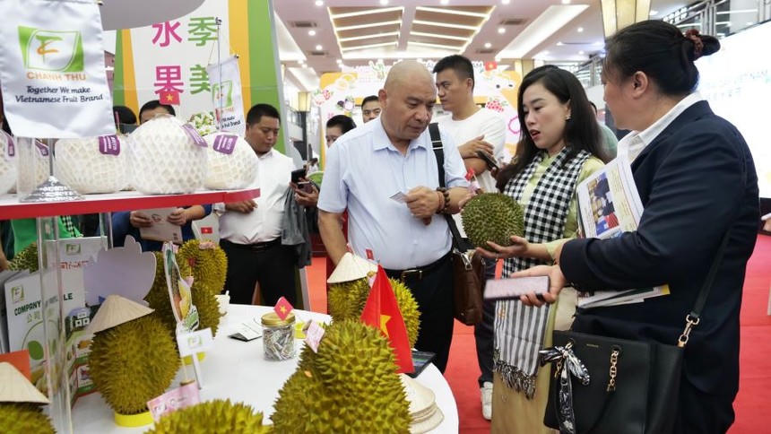 Lễ hội trái cây và nông sản Việt Nam 2025 tại Trung Quốc. Ảnh: Nguyễn Lương.