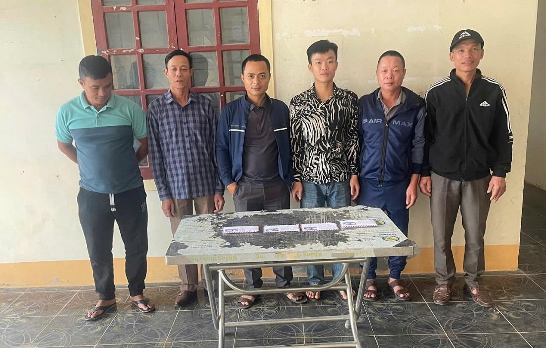 Các đối tượng tại Cơ quan Công an. Ảnh: Công an tỉnh Nghệ An