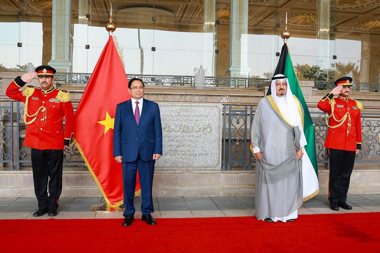 Thủ tướng Nhà nước Kuwait Sheikh Ahmad Abdullah Al-Ahmad Al Sabah chủ trì lễ đón Thủ tướng Chính phủ Phạm Minh Chính - Ảnh: TTXVN