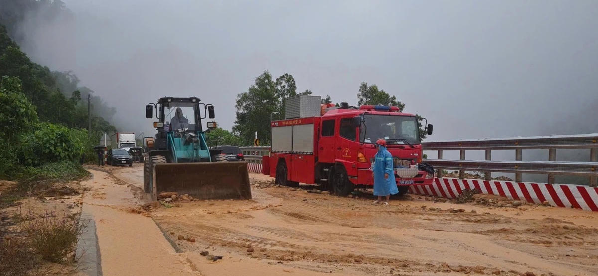 Hỗ trợ khẩn cấp 50 tỷ đồng cho tỉnh Khánh Hòa khắc phục thiệt hại do mưa lũ