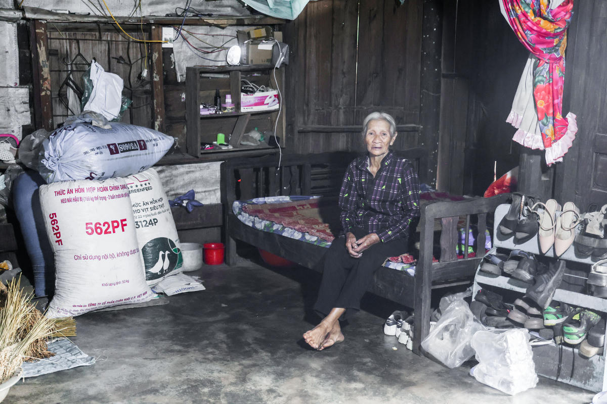 Ngôi nhà xập xệ hiện tại của gia đình bà Lê Thị Hà. Ảnh: Quang Vinh.