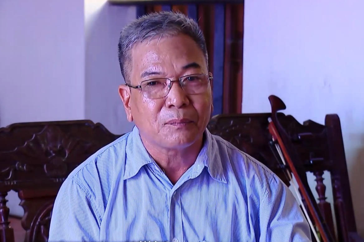 Ông Giới tự hào khi được lựa chọn tham gia chương trình 'Vinh danh Người truyền lửa'. Ảnh: N.G