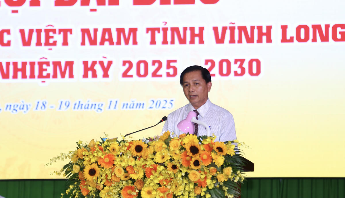 Bí thư Tỉnh uỷ Vĩnh Long Trần Văn Lâu phát biểu chỉ đạo tại Đại hội (ảnh: Thanh Tiến).