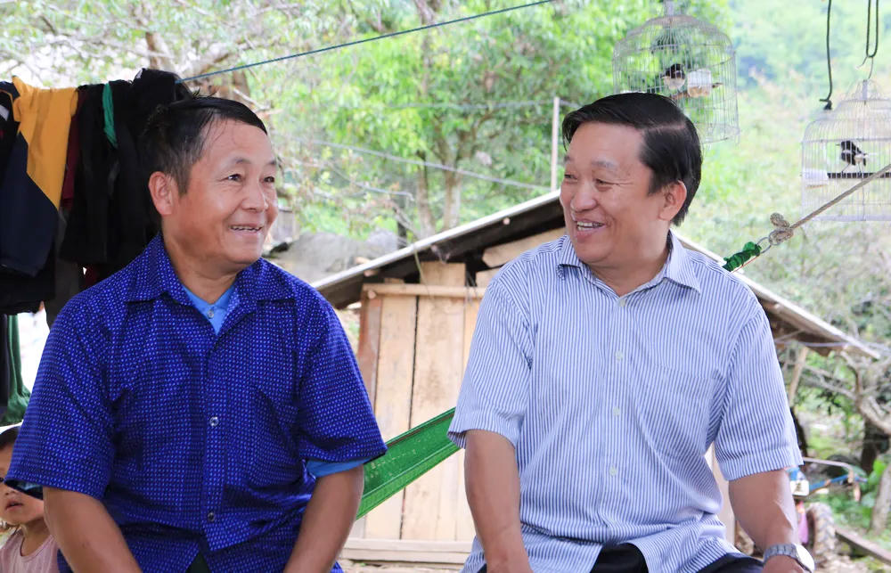 Để có được những chuyển biến tích cực như hôm nay, ông Pó cho rằng, đây là sự cố gắng của cả một cộng đồng người Mông. Ảnh: Đặng Trung