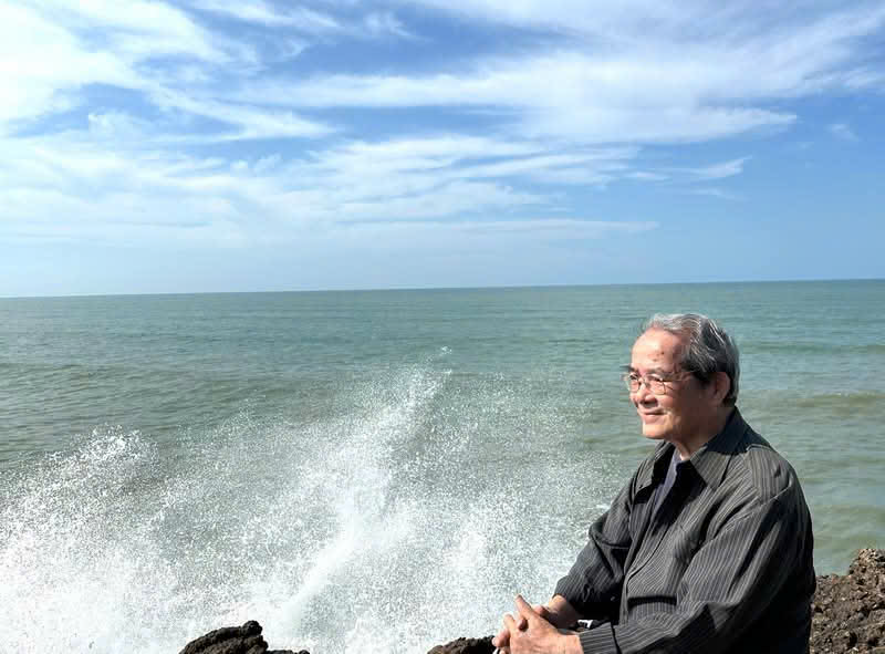 Thầy giáo, võ sư Nguyễn Văn Dũng