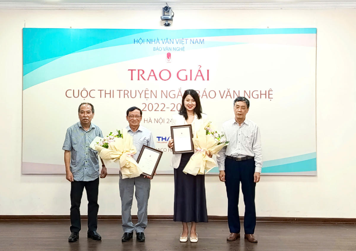 Hãy trao nhiều cơ hội hơn cho người viết trẻ