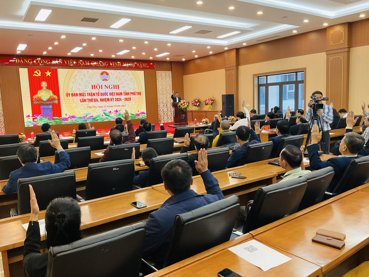 Quang cảnh hội nghị.