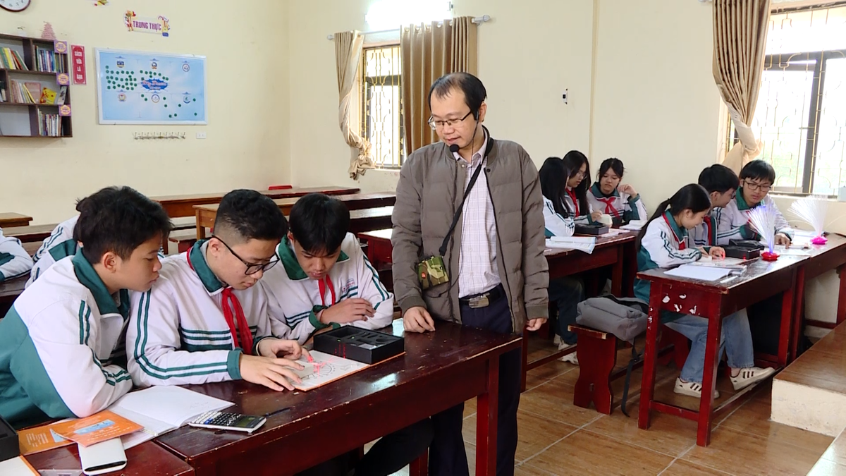 Thầy Trần Minh Tú có câu chuyện và tinh thần của một 'Người truyền lửa'. Ảnh: Minh Tú