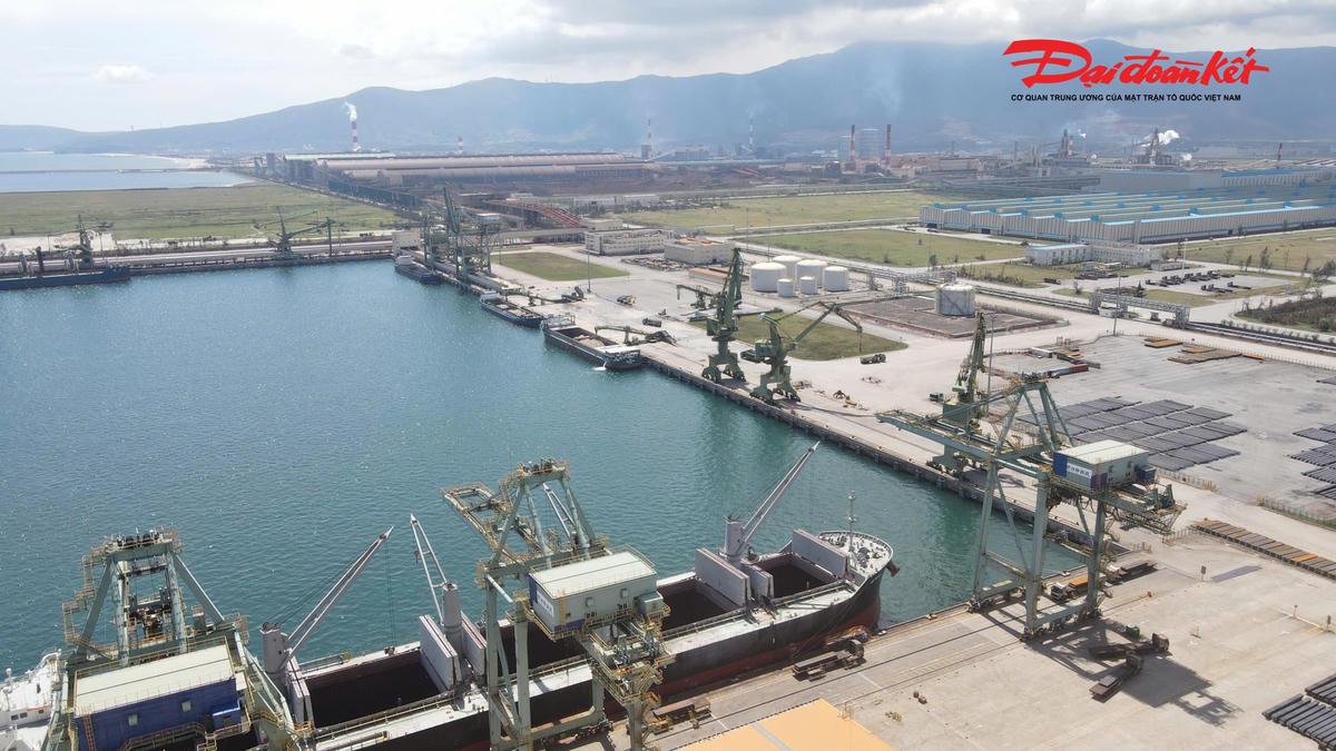 Theo Quy hoạch chi tiết phát triển vùng đất, vùng nước cảng biển Hà Tĩnh thời kỳ 2021-2030, tầm nhìn đến năm 2050, mục tiêu đến năm 2030 Hà Tĩnh sẽ có 13 bến cảng. Ảnh: Cẩm Kỳ.