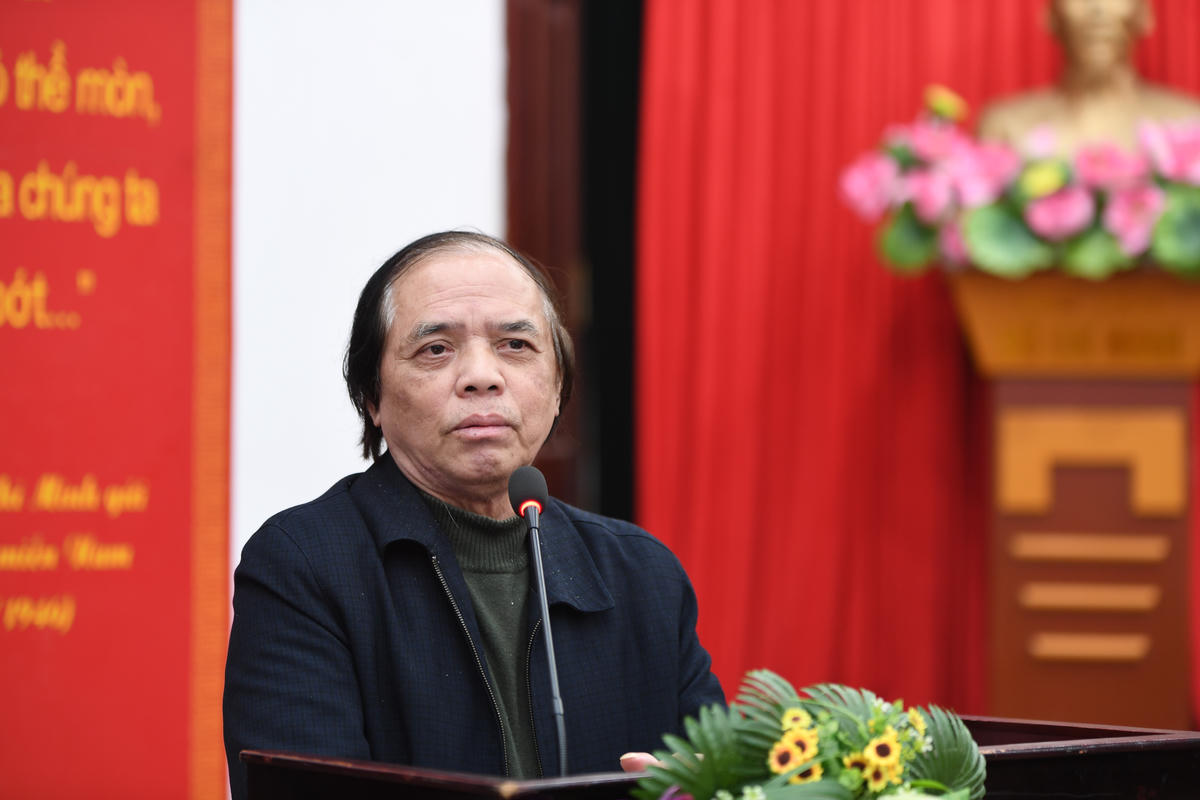 PGS. TS Bùi Quang Thanh – Viện Văn hóa, Nghệ thuật, Thể thao và Du lịch Việt Nam đã đề cập việc phát triển sản phẩm du lịch văn hóa đặc trưng của đồng bào dân tộc thiểu số trong bối cảnh hội nhập và phát triển bền vững. Ảnh: Phạm Sỹ.