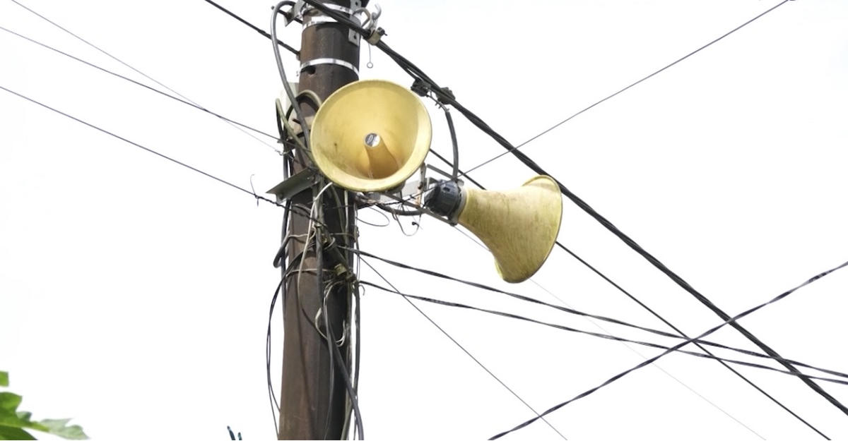 Hệ thống loa phát thanh là "cầu nối" giảm nghèo thông tin ở miền núi. Ảnh: CTV