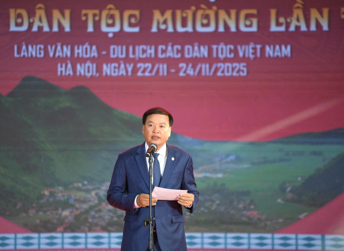 Ông Trịnh Ngọc Chung, Cục trưởng Cục Văn hóa các dân tộc Việt Nam phát biểu khai mạc. Ảnh: Phạm Sỹ.