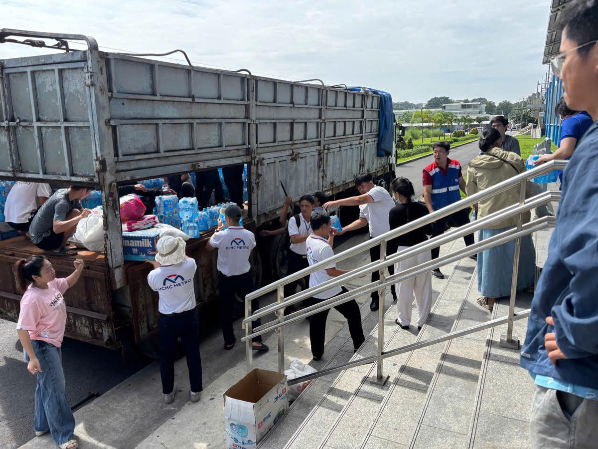 Dự kiến, lượng hàng hoá tiếp nhận sẽ tiếp tục tăng trong thời gian tới. Ảnh: M.T.