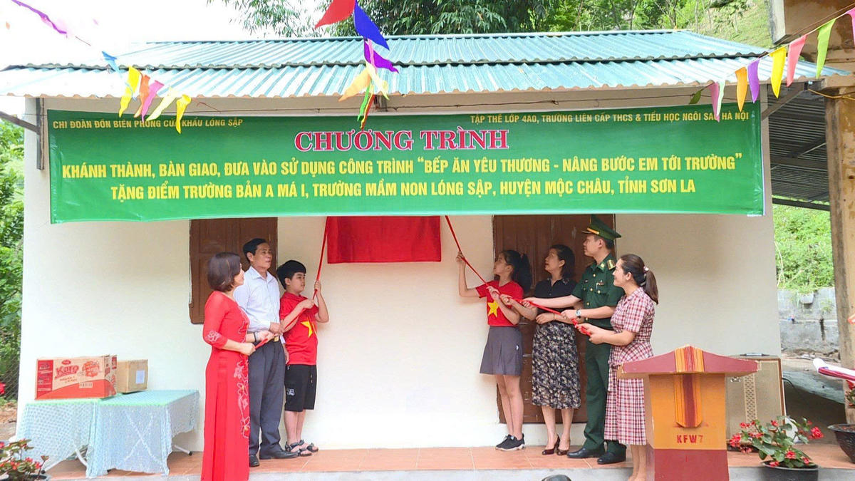 Người lính áo xanh luôn trăn trở vun đắp những “mầm xanh” nơi biên giới