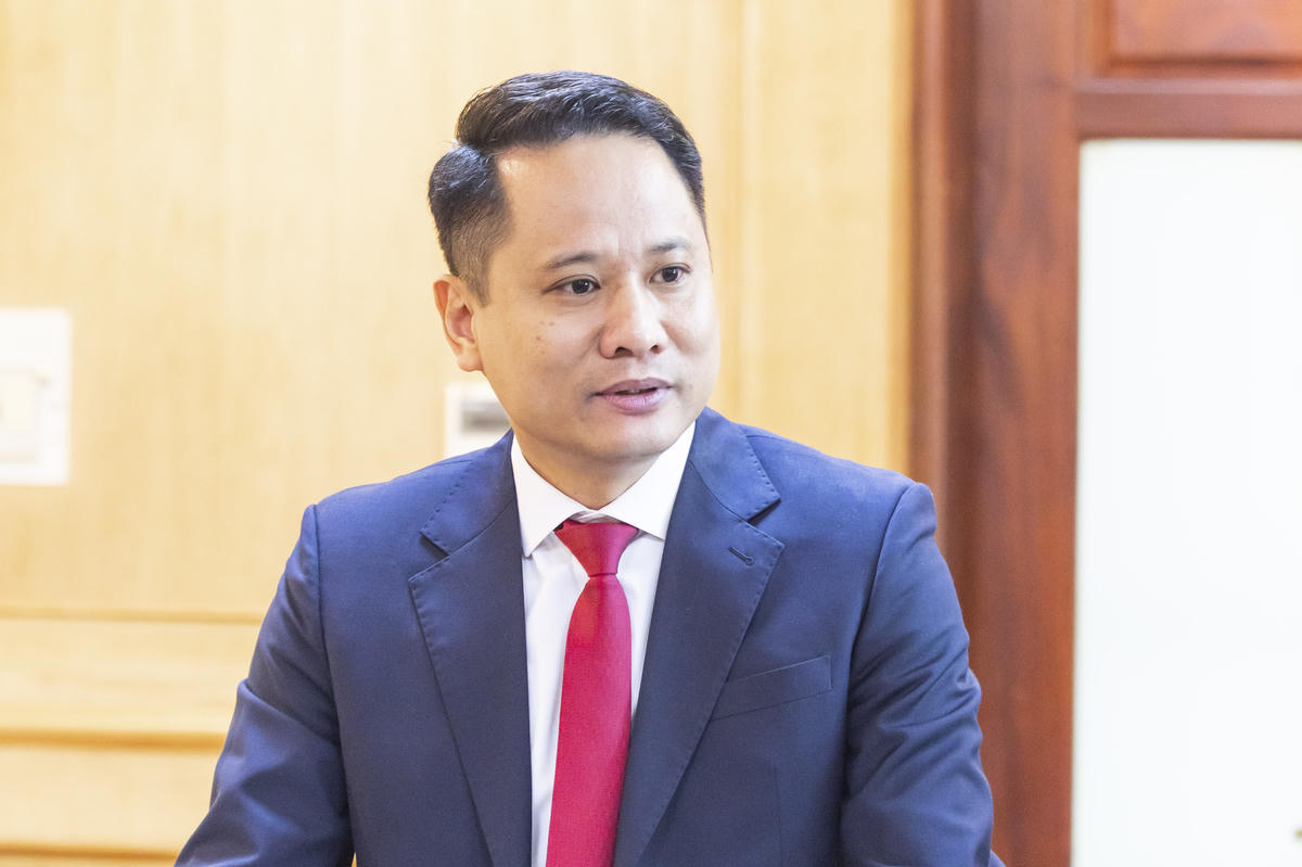 Tổng Biên tập Báo Đại đoàn kết Trương Thành Trung phát biểu tại buổi làm việc. Ảnh: Quang Vinh