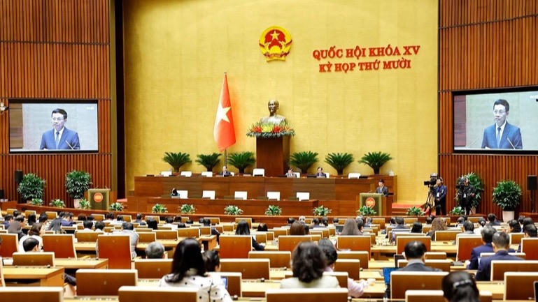 Quốc hội thảo luận về chương trình mục tiêu quốc gia phát triển giáo dục, y tế