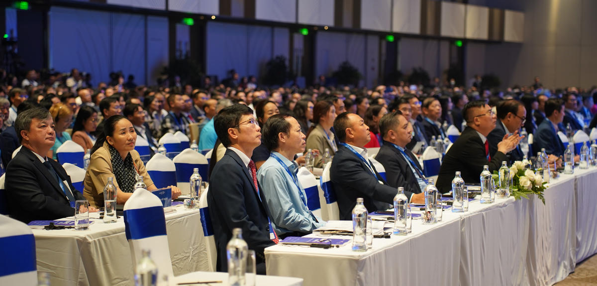 Diễn đàn thu hút nhiều doanh nghiệp trong và ngoài nước. Ảnh: T.N