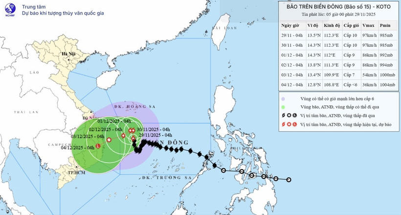 Bão số 15 giật cấp 13, cách đảo Song Tử Tây khoảng 310 km