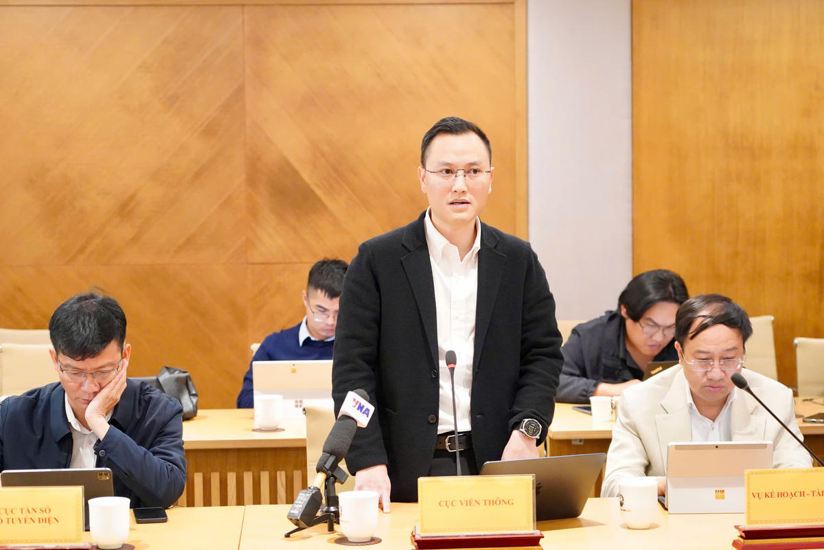 Ông Nguyễn Anh Cương, Cục phó Cục Viễn thông, Bộ Khoa học và Công nghệ tại họp báo thường kỳ Bộ KHCN tháng 11.