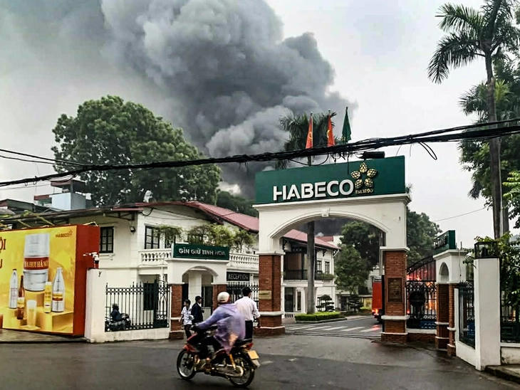 Hiện trường vụ cháy Nhà máy bia Hà Nội.