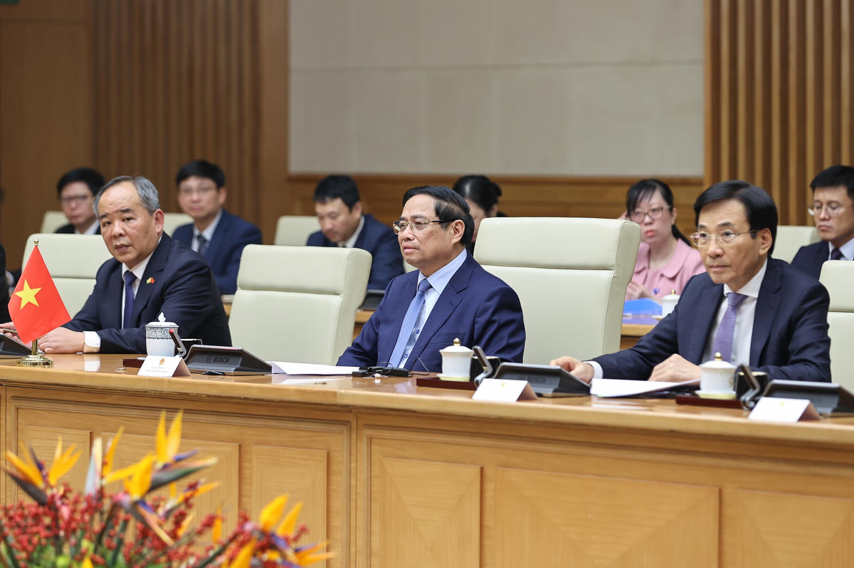 Hai bên nhất trí phối hợp chặt chẽ tại các diễn đàn quốc tế như ASEAN, Liên Hợp Quốc, nhất là giữ vững lập trường chung của ASEAN trong các vấn đề khu vực như Myanmar, Biển Đông - Ảnh: VGP/Nhật Bắc