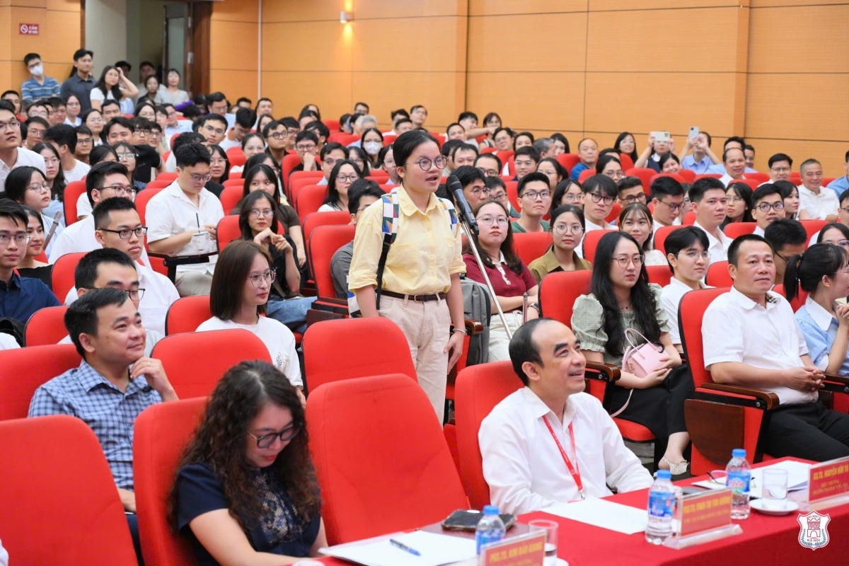 Đảm bảo chất lượng nguồn nhân lực ngành y, luật