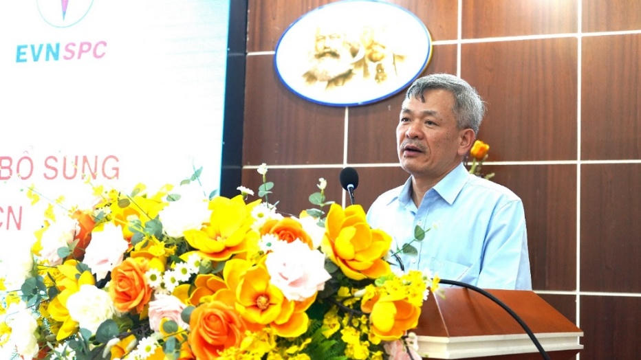 Ông Trần Quý Giầu - Trưởng ban Ban Đo lường - Ủy ban Tiêu chuẩn Đo lường Chất lượng Quốc gia phát biểu tại Hội thảo