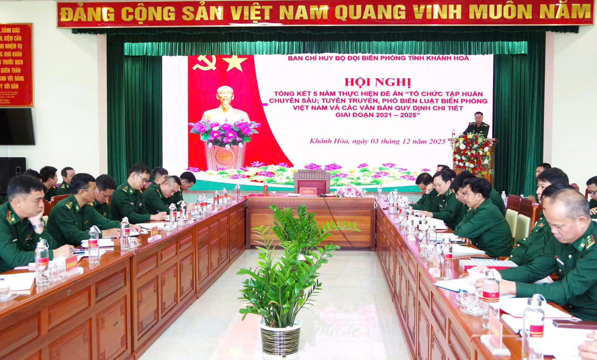Toàn cảnh hội nghị. Ảnh: Văn Tân.