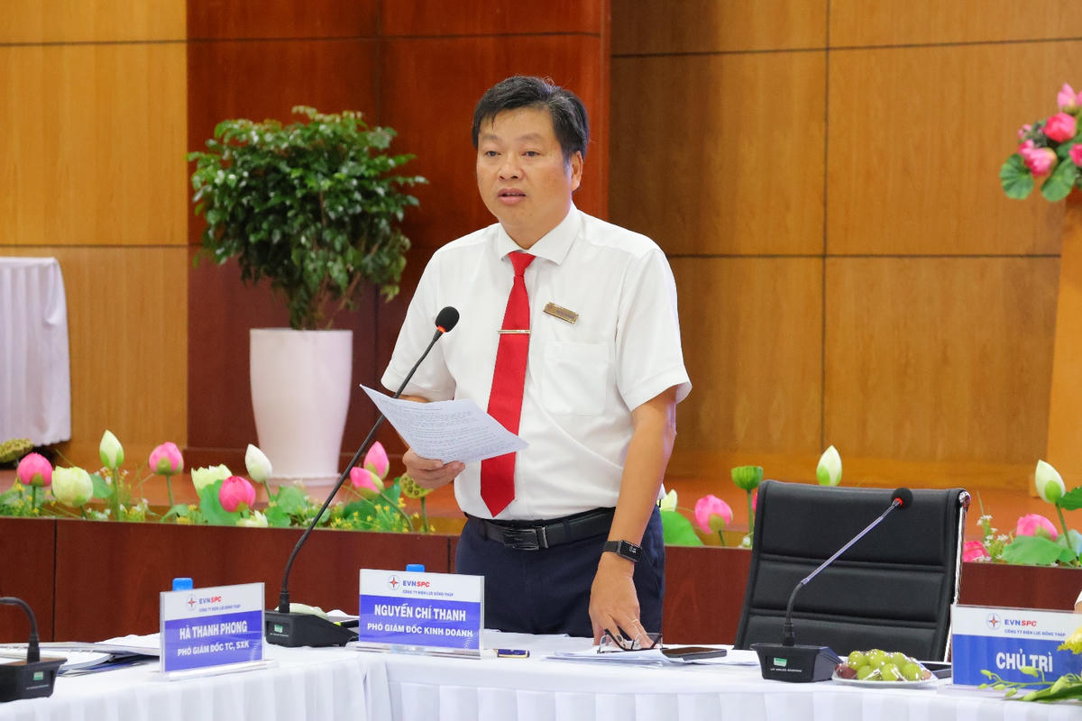 Ông Nguyễn Chí Thanh, Phó Giám đốc Kinh doanh Công ty Điện lực Đồng Tháp, Công ty Điện lực Đồng Tháp cam kết tiếp tục đồng hành với doanh nghiệp, cung cấp đầy đủ dữ liệu, hỗ trợ kỹ thuật và cập nhật những thay đổi chính sách nhằm đảm bảo quá trình chuyển đổi cơ chế giá điện trong thời gian tới diễn ra minh bạch, thuận lợi.