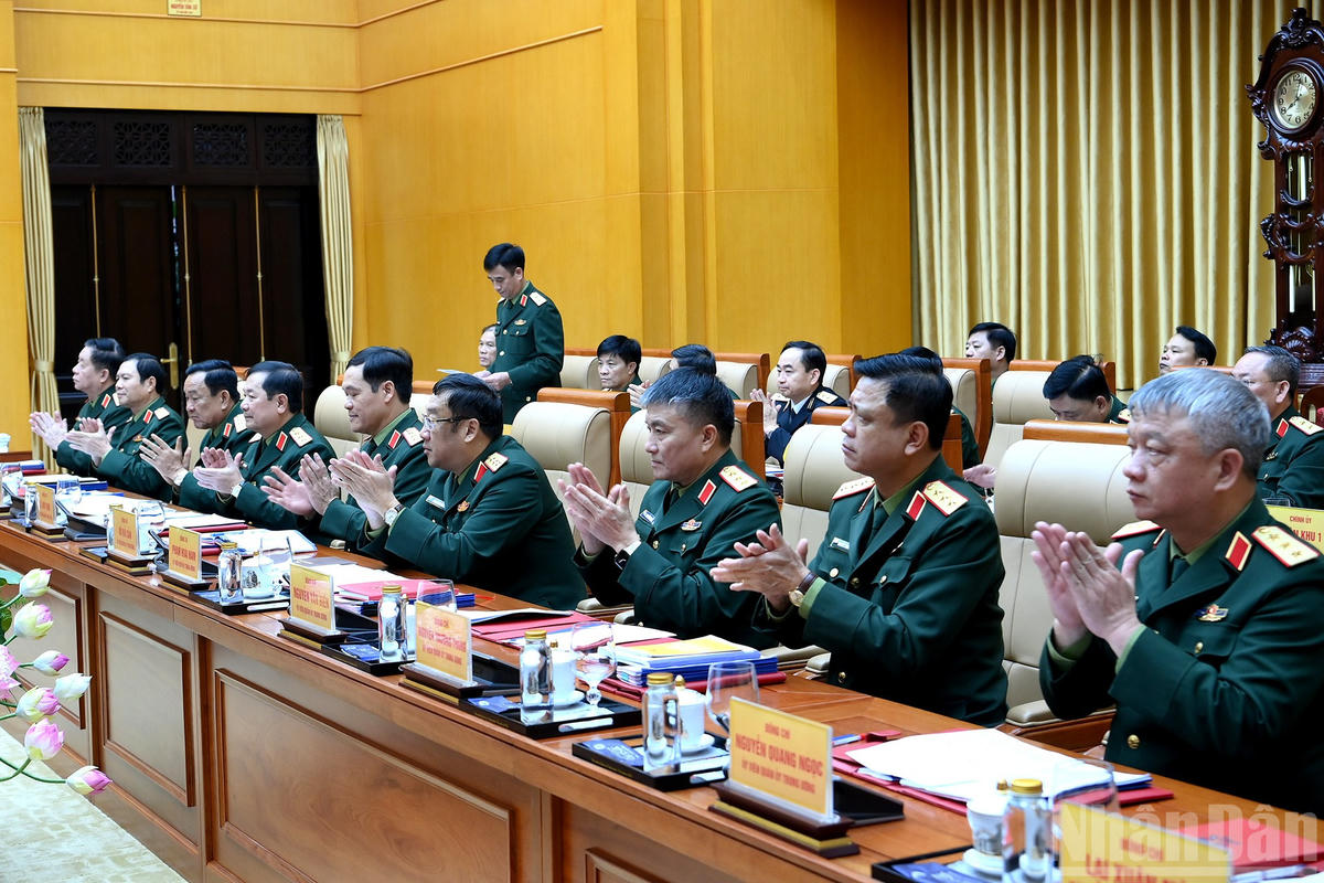 Các đại biểu tham dự hội nghị.