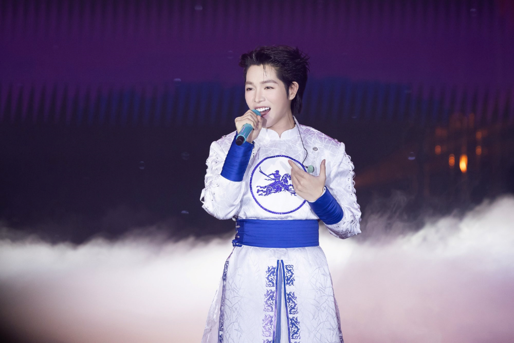 Đức Phúc sẽ mang sắc màu văn hóa truyền thống kết hợp hiện đại lên sân khấu Lễ trao giải VinFuture 2025