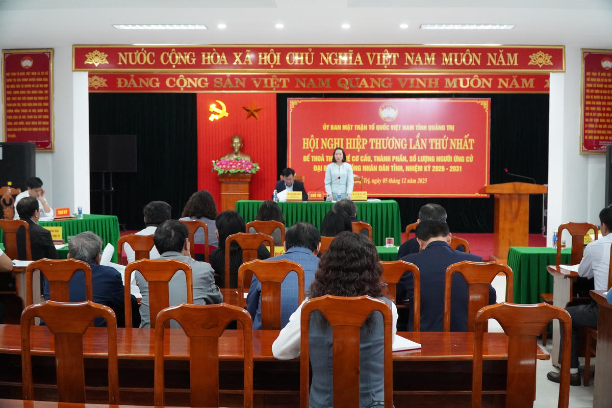 Đại biểu tham dự Hội nghị hiệp thương lần thứ nhất để thỏa thuận về cơ cấu, thành phần, số lượng người ứng cử đại biểu HĐND tỉnh Quảng Trị, nhiệm kỳ 2026-2031. Ảnh: X.T.