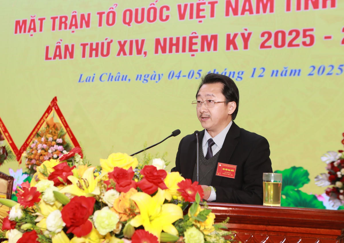 Phó Bí thư Thường trực Tỉnh ủy, Chủ tịch Ủy ban MTTQ Việt Nam tỉnh Lai Châu Sùng A Hồ phát biểu khai mạc Đại hội. Ảnh: Trung Dũng.