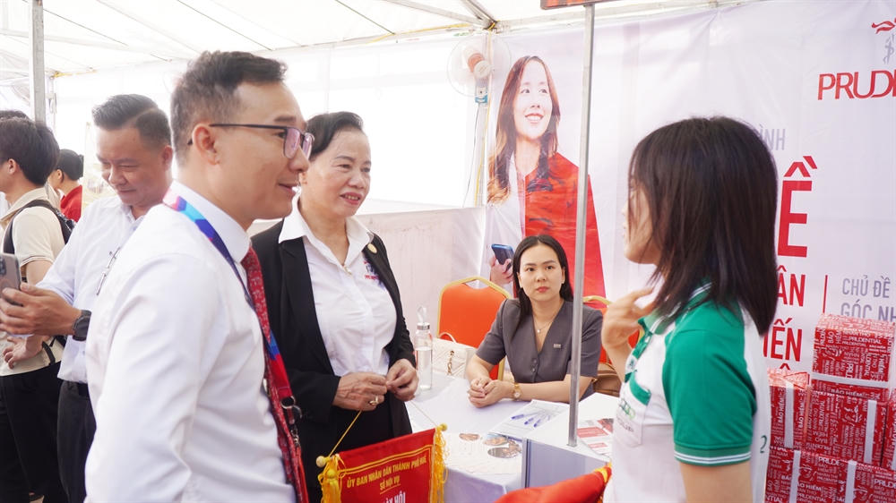 Trong năm 2025, thành phố Huế đã giải quyết việc làm cho trên 18.200 người lao động. Ảnh: Đ.H.