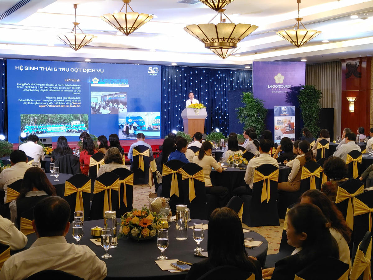 Quang cảng buổi sự kiện. Ảnh: H.L