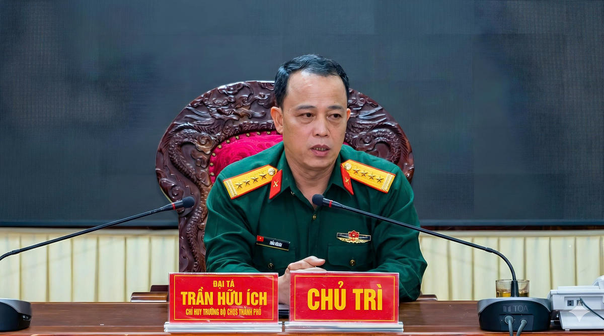 Đại tá Trần Hữu Ích, Chỉ huy trưởng Bộ CHQS TP Đà Nẵng. Ảnh: Nguyễn Tín