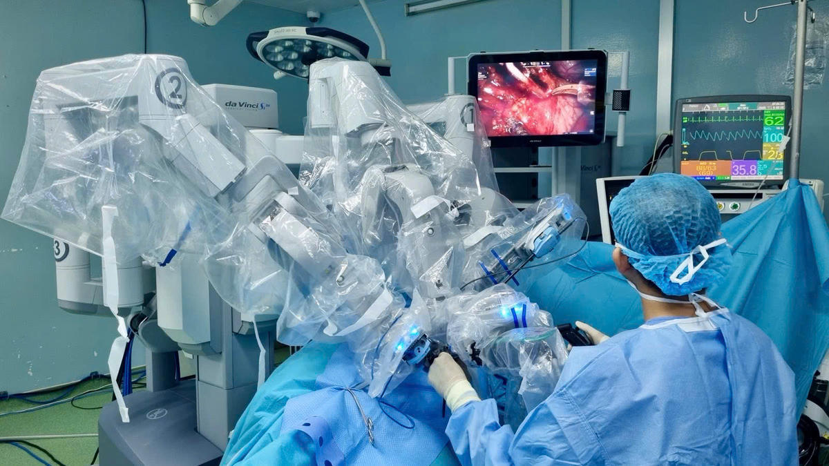 Phẫu thuật robot thay đổi đáng kể hiệu quả điều trị 
