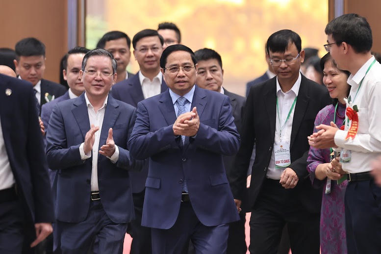 Thủ tướng Chính phủ Phạm Minh Chính dự Hội nghị đối thoại với nông dân năm 2025. Ảnh: Nhật Bắc
