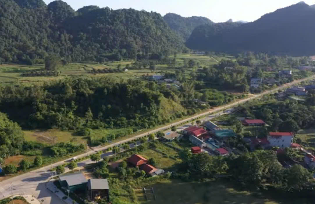 Xã vùng biên thay da đổi thịt nhờ tiếp cận thông tin, ứng dụng số vào sản xuất. Ảnh: AT