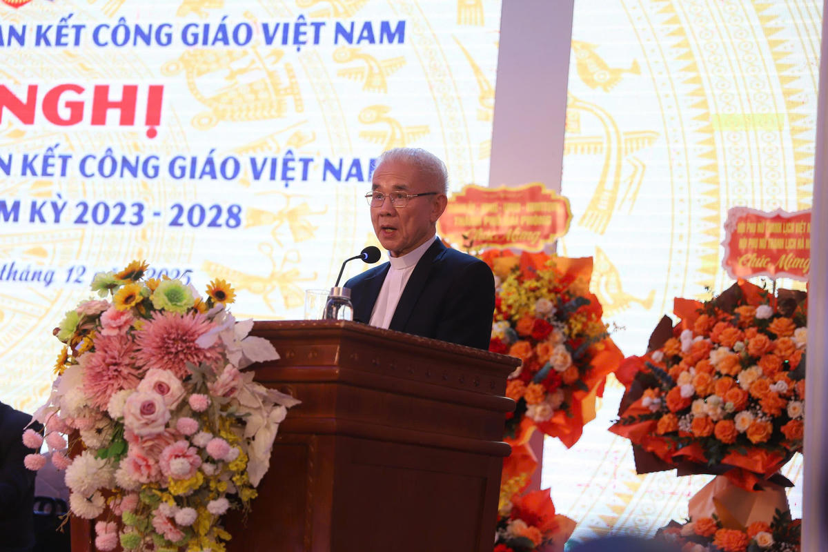 Chủ tịch Trung ương Ủy ban Đoàn kết Công giáo Việt Nam Trần Xuân Mạnh phát biểu tại hội nghị. Ảnh: PT. 