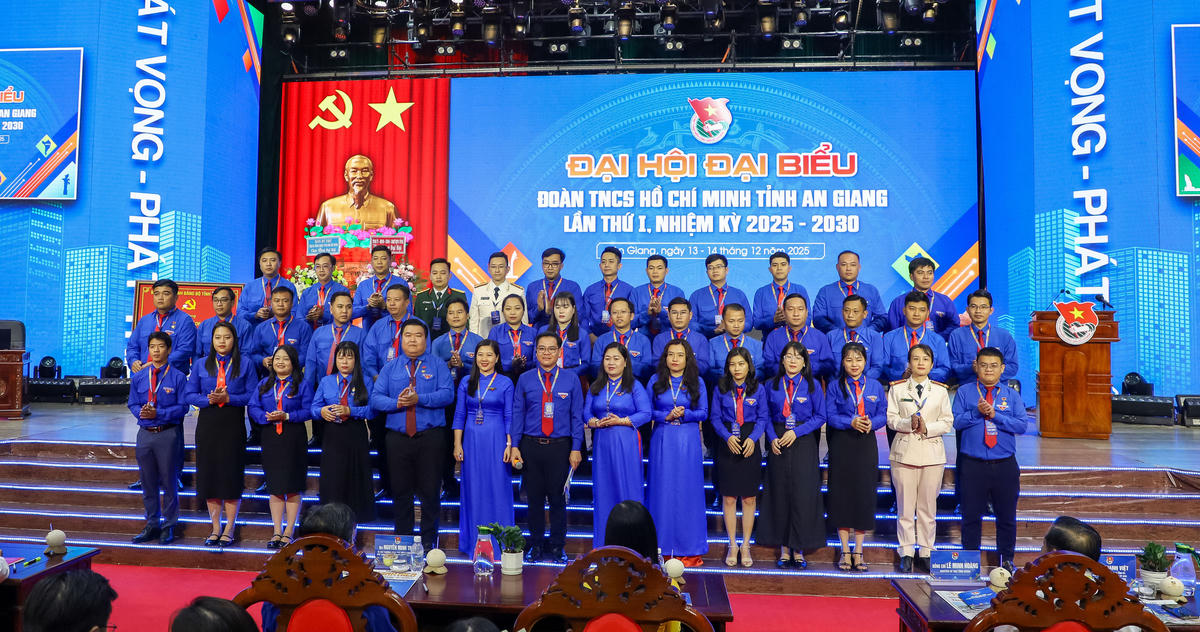 Ban Chấp hành Tỉnh đoàn An Giang khóa I. (ảnh: NH)