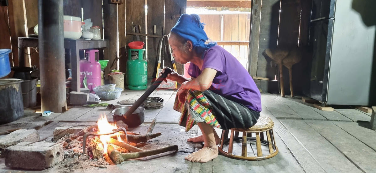 Nếp sống thuỷ nguyên của người thái cổ Mường Đán. Ảnh: ĐB