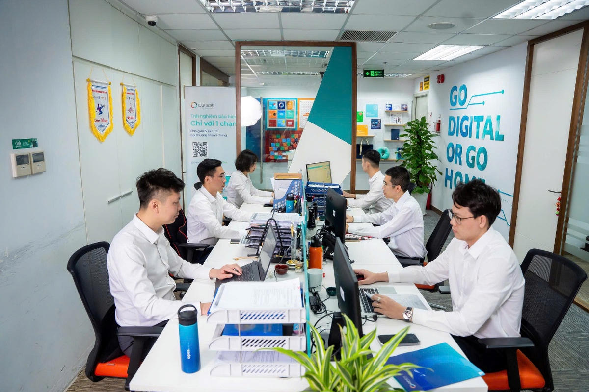 Nhờ đầu tư vào công nghệ và tối ưu hiệu suất, năng suất lao động của nhân viên OPES cao gấp 10 lần so với trung bình nhân sự ngành bảo hiểm.