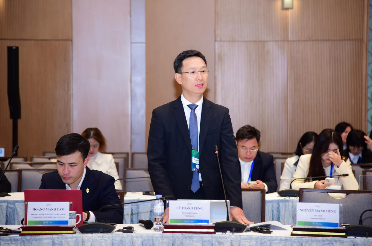 VietinBank tham gia gian hàng tại sự kiện VEPF với chủ đề VietinBank ESG đồng hành cùng nền kinh tế xanh, phát triển bền vững.